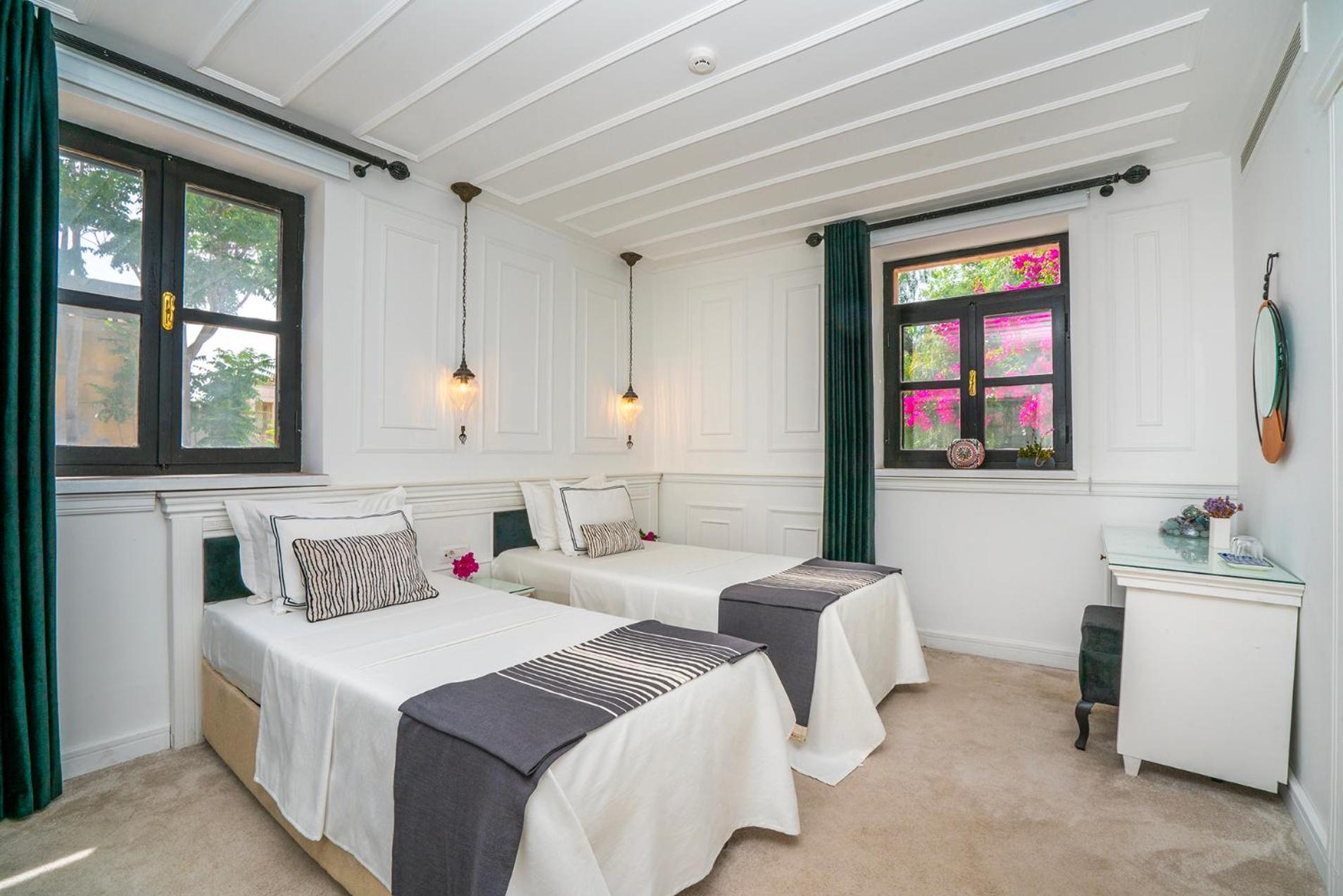Siyah Lale Cunda 1841 (Adults Only) Hotel Ayvalı Eksteriør billede
